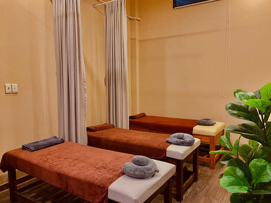 Rediscover Balance: Why Modern Professionals Are Turning to Spa Therapy for Daily Well-Being